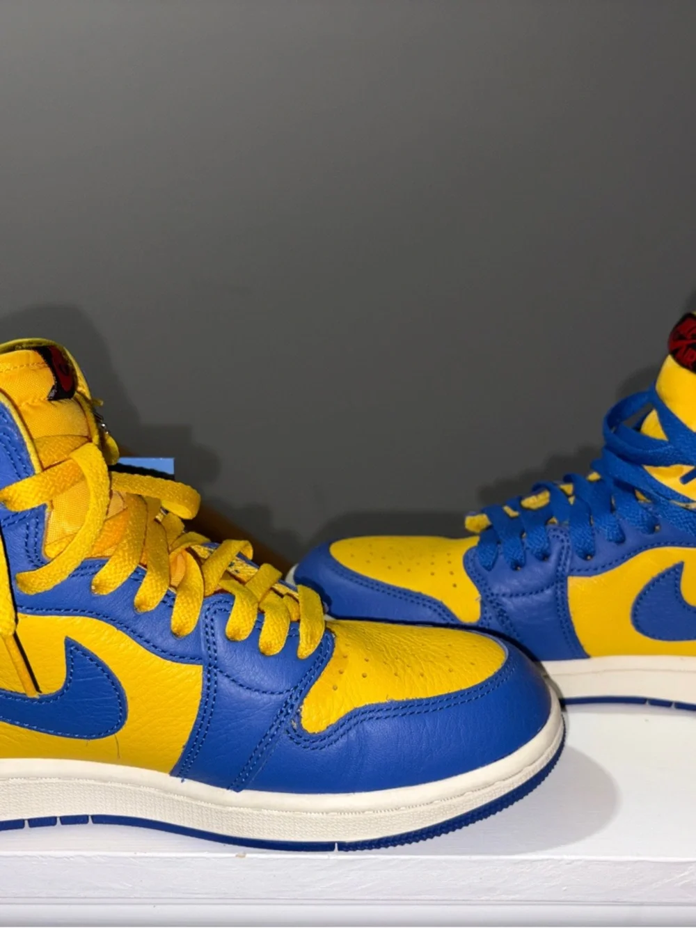 Nike High-Top Sneakers - Blue & Yellow